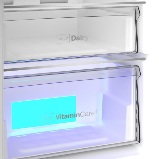 Blomberg SND568VP H186.5 W59.7 D70.9 Tall Larder Fridge - White 365L