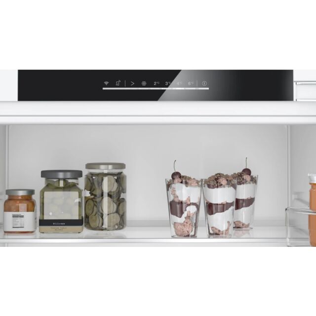Bosch KUR21VFE0G 82X59.8 Built Under Counter Fridge, 2 Vegetable Drawers, 1 With Sliding Lid, 3 Glas