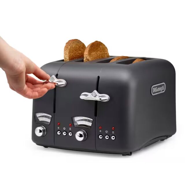 Delonghi CT04.GY Grey Argento Silva 4 Slice Grey Toaster