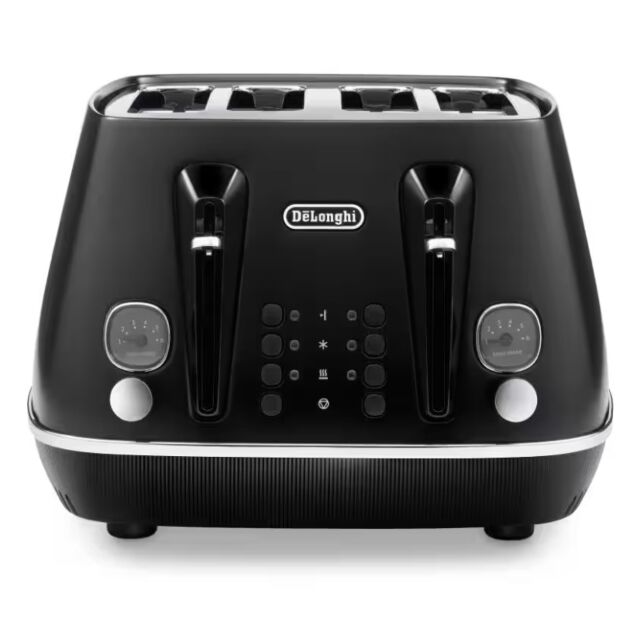 Delonghi CTIN4003.BK Black Distinta X 4 Slice Toaster