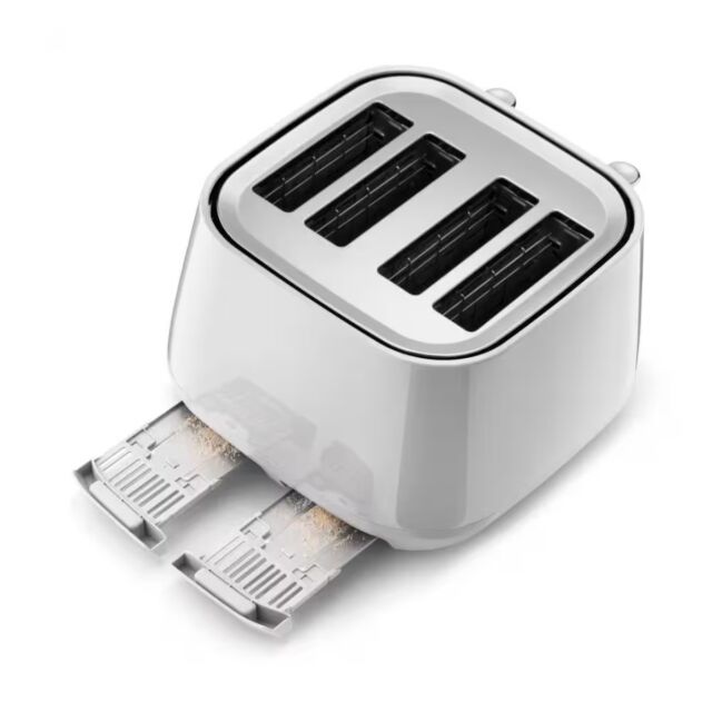 Delonghi CTY4003.W Eclettica 4 slice toaster White