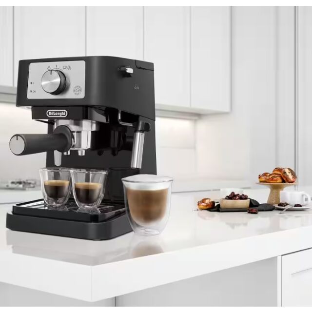 Delonghi EC260.BK Trad Pump Coffee Maker- Black