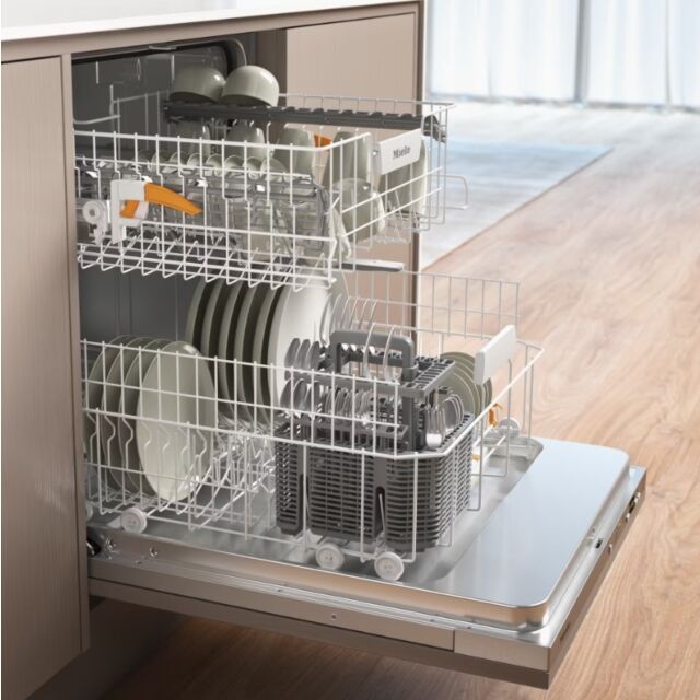 Miele G 5150 VI edst/clst 60cm(W), Energy Class D, 7 segment display, 5 wash programmes, 13 place se