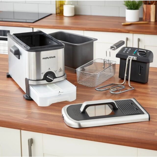 Morphy Richards 482001 B/Steel 3L Filter Pro Deep Fat Fryer
