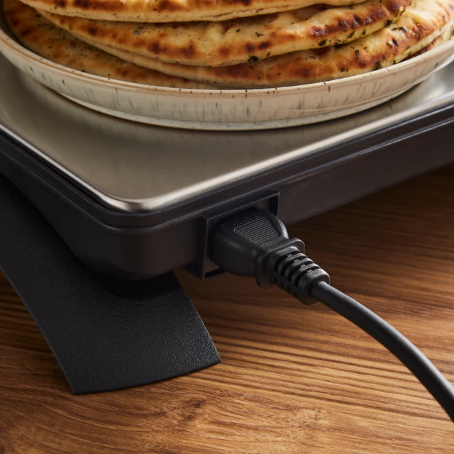 Morphy Richards 486000 Cordless/Rechargable Warming Tray
