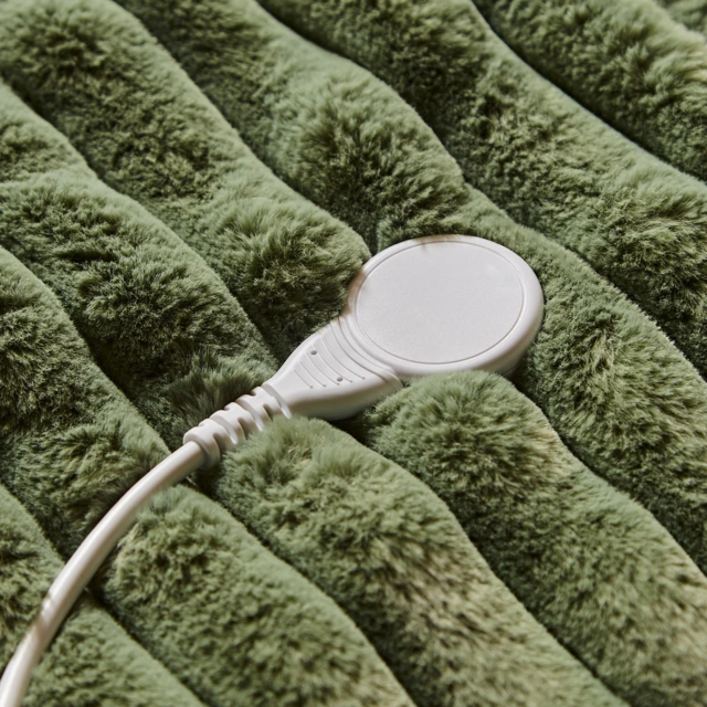 Morphy Richards 610104 EverCosy Luxury Striped Fleece Electric Heated Throw (Large)