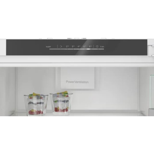 Siemens KI81RADD0G 177X55.8 Built In Fridge, Hyperfresh Plus, Bottle Rack, Led Light, 7 Glass Shelve