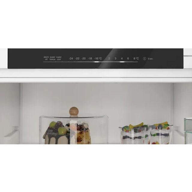 Siemens KI96NNSE0 1935H 541W 548D Xl Nofrost Bottom Freezer, Led Light, Hyperfresh Drawer, 5 Glass S